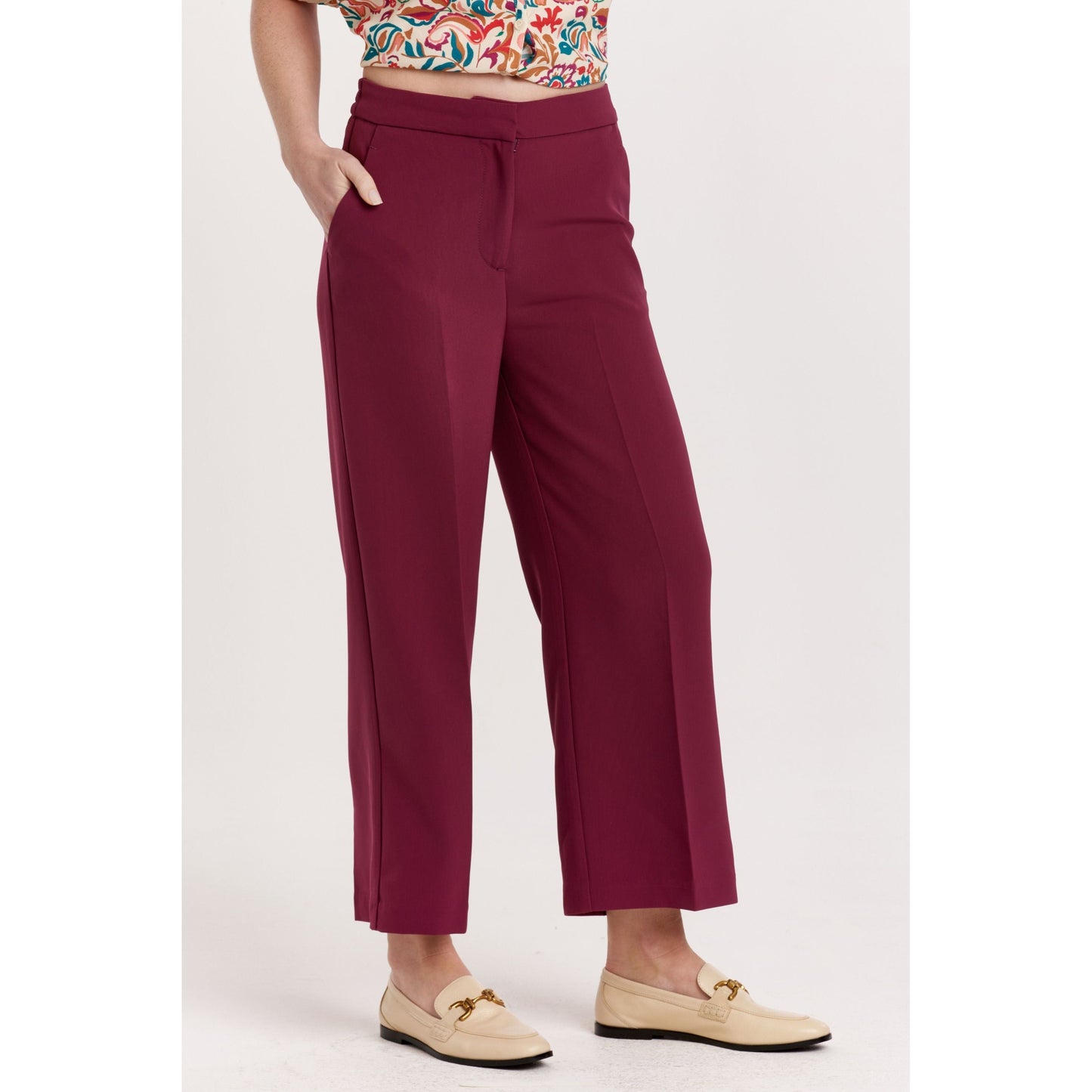 Denali Pant in Plum